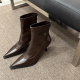 Brown (velvet)