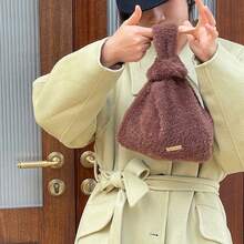 Women Shoulder Bags - 卡其色 - 查看 5