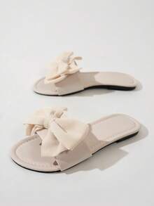 女士平底凉鞋，2025新款蝴蝶结户外软底轻便透气平底沙滩拖鞋，休闲夏季凉鞋 - 米色 - 查看 5