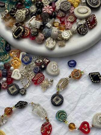 Vintage Baroque Style Gold Plated Pearl Bead Set, Gold Plated Acrylic Beads, Suitable For Making Jewelry, Bracelets, Anklets, Earrings, Necklaces, Phone Charms, Keychains, Bag Charms, Ideal For DIY Graduation, Back To School Gifts, Summer Beach Accessories, Halloween, Christmas, New Year Gifts