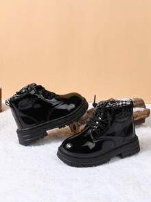 زوج من الأحذية الخارجية المريحة والمتعددة الاستخدامات للبنات الرضع في فصل الخريف، مع سحاب جانبي بدون بطانة من الفليس