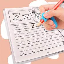 1 pieza Cuaderno de Trabajo de Trazado del Alfabeto, incluye práctica de A-Z, adecuado para estudiantes en aprendizaje. Este divertido libro de escritura temprana incluye páginas para dibujar, libro de escritura, 28 páginas en total. Sirve como un libro mágico del alfabeto para el aprendizaje temprano, convirtiéndolo en un excelente regalo. El diseño interesante y el papel resistente lo convierten en un gran juguete, libro, libro de actividades y libro de cuentos para viajar.