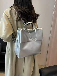 新款时尚设计小众背包，大容量百搭通勤背包，简约纯色休闲软皮大学生背包，复古高端品质别致背包适合大学生、上班族、通勤、旅行、购物、日常使用