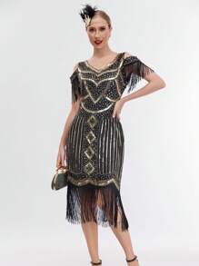 فستان سهرة أوروبي وأمريكي عتيق من الثمانينيات مع تنورة مزينة بالشراريب، فستان مترف مرصع بالترتر والخرز للحفلات الراقية