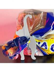 2pcs Funny Dog Gag Sealing Clips - Reusable Multi-Purpose Bag Clamps For Food Storage, Moisture-Proof Dust-Proof, Kitchen Organizer Accessories