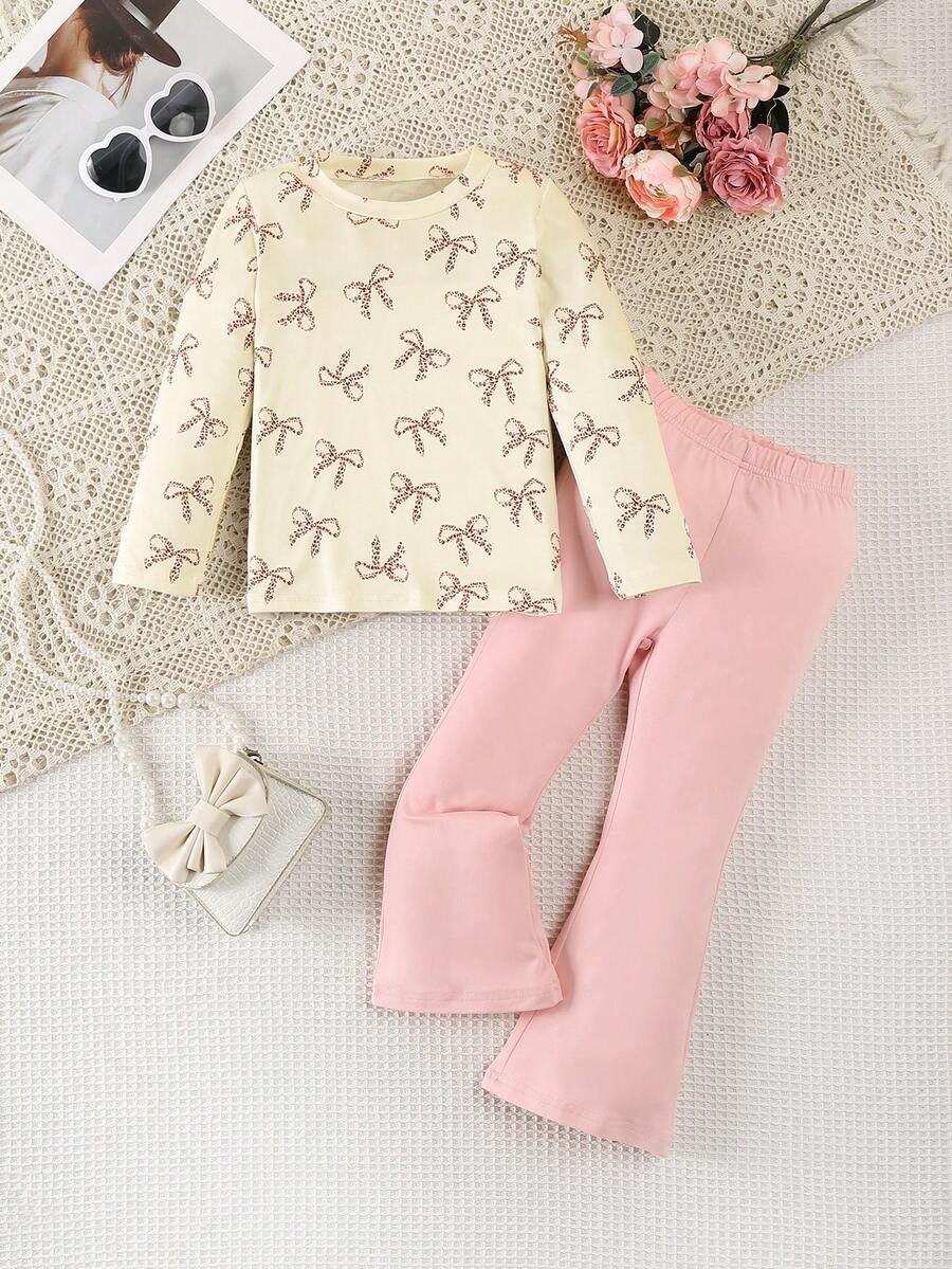 Set de 2 piezas para niñas con camiseta de manga larga de punto con estampado de mariposa y pantalón acampanado rosa, adecuado para usar al aire libre o diariamente en otoño