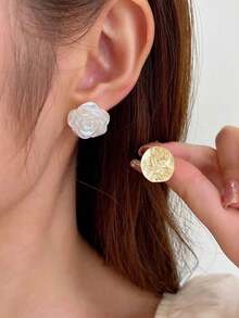Set de 7 piezas de aretes elegantes y versátiles con cristales, medias lunas, conchas, formas geométricas, perlas falsas, lazos huecos y flores asimétricas, adecuados para uso diario y festividades de mujeres - Multicolor - Ver 5