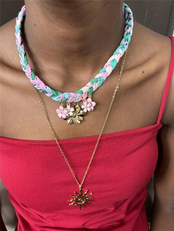 Écharpe en soie tissée à la main de style Y2K, collier coloré chaîne clavicule, pendentif soleil spirale creuse simple en acier inoxydable, collier créatif personnalisé comme cadeau de bijoux pour femmes
