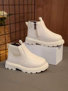 1 双幼儿/儿童柔软舒适弹性面料 + PU 皮革靴子，保暖衬里拉链设计圆头软底，简约英伦风格男童女童踝靴，适合室内、室外、学校、秋冬