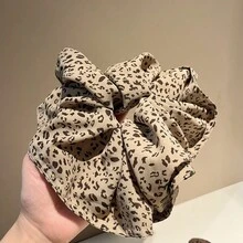 1个豹纹印花休闲涤纶发圈，适合所有季节，可作发绳、发圈、马尾辫发圈使用。 - 彩色 - 查看 9