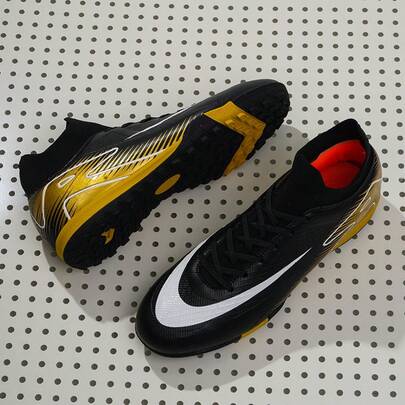 1 双高帮足球鞋，适合成人、学生和青少年，户外竞技运动，防滑耐磨，适用于人造草坪、沙地、天然草坪和室内球场，系带设计，男女皆宜