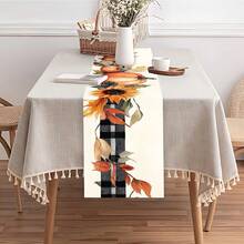 秋季花卉桌旗，奶油色背景上优雅的橙色花朵和叶子印花，秋季餐桌装饰，适合餐厅、秋季聚会和农舍家居装饰
