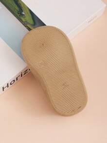 女童公主帆布鞋，新款春秋儿童休闲钩环幼儿步行鞋 - 卡其色 - 查看 6