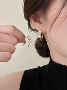 1 件 S925 纯银钩珍珠耳环，银色/金色耳钉，简约高端优雅法式设计，适合穿孔耳朵，日常佩戴，情人节礼物，附赠精致礼盒