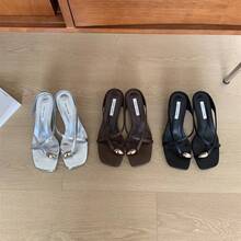 Women Heeled Sandals - 黑色 - 查看 1