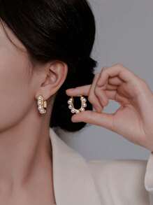 新款时尚日韩风格珍珠耳环优雅圆形耳钉女士高品质日常佩戴独特 U 形设计时尚珠宝 - 彩色 - 查看 2