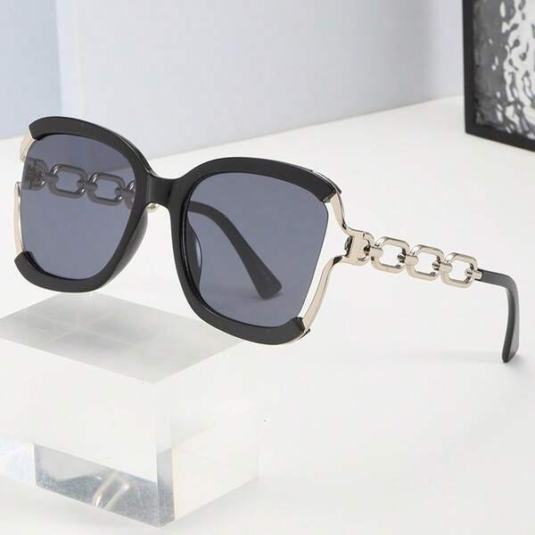 Nuevas gafas de moda de mujer de unicolor casual de PC (policarbonato) con cadena de metal versátil y diseño personalizado elegante para exteriores y estilo callejero