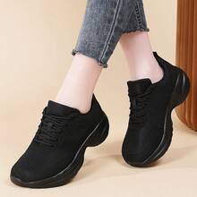 Damen bequeme Schuhe mit dicker Sohle, tägliche Schnürschuhe minimalistischer Athletikschuhe, atmungsaktive Mesh-Plateauschuhe, modische sportliche vielseitige Sneaker mit dicker Sohle und Mesh, Lässig Laufschuhe, geeignet für den Lässig-Bereich - Schwarz - Übersicht 4