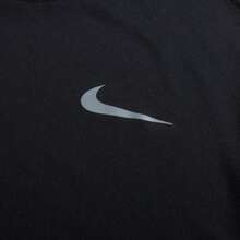 Nike Áo thun thể thao nam M NK TM LEGEND SS CREW ZTS, thể thao ngoài trời, thường ngày, thoải mái, màu đen, áo thun ngắn tay mềm mại dành cho nam, HF0507-010 - màu đen - Xem 5