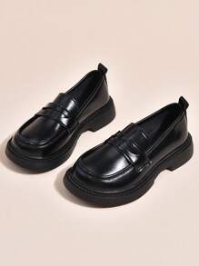 1 Pair Children's Casual Shoes, Retro Loafer Style, Suitable For Various Occasions, Commuting And Leisure Wear, Made Of Glossy Leather Material, Thick Sole Design For Moderate Height Increase And Foot Pressure Relief, Solid Black Color Matches Easily With Outfits - Black - View 6