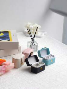 1 件旅行珠宝收纳盒、迷你戒指盒、便携式耳环收纳盒、多功能珠宝盒、快速闭合、防氧化、防锈、防刮、适合存放戒指、耳环、耳钉、女士和女孩的生日礼物包、化妆包、化妆包、收纳、化妆品收纳盒、洗漱包、桌面收纳盒、化妆包、化妆袋、化妆品收纳盒、梳妆配件、化妆袋、化妆包、珠宝盒、小袋、化妆刷架、刷架、香水收纳盒、小袋 - 彩色 - 查看 7