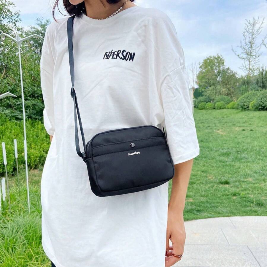 Women Shoulder Bags - 直式款式黑色 - 查看 1