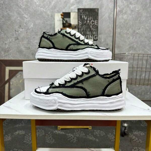 2025 New MMY Classic Anti-Slip Wear-Resistant Lightweight Low-Top Board Shoes Campus Lovers Green