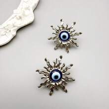 1 Pair Metal Sun Shape Stud Earrings, Simple For Party And Daily Wear - Gold - View 9