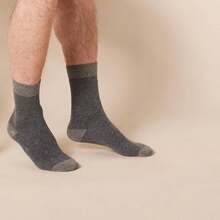 Essentials - Paquete de 5 calcetines estampados para hombre - Champán - Ver 2