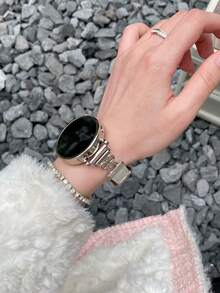 1条真皮表带，兼容三星Galaxy Watch 7、Galaxy Watch 5、Galaxy Watch 6、Galaxy Watch 4，尺寸：40mm、42mm、43mm、44mm、45mm、46mm、47mm、20mm、22mm，金色