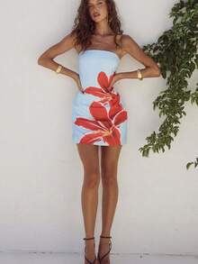 Mini vestido ajustado sexy y elegante con hombros descubiertos para mujer para unas vacaciones de verano con estampado floral, estilo floral hawaiano - Azul - Ver 4