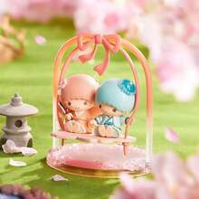 Miniso 名创优品新款韵律花朵连衣裙盲盒，精致彩绘细节，PVC材质，非常适合主题装饰和生日礼物（1件，随机发货） - 彩色 - 查看 9