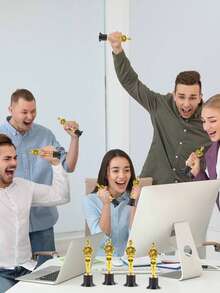 1/3 金奖奖杯、金奖雕像、6 个迷你奖杯、塑料奖杯，适用于比赛、活动、体育、派对装饰、颁奖典礼和答谢礼物 - 金色 - 查看 4