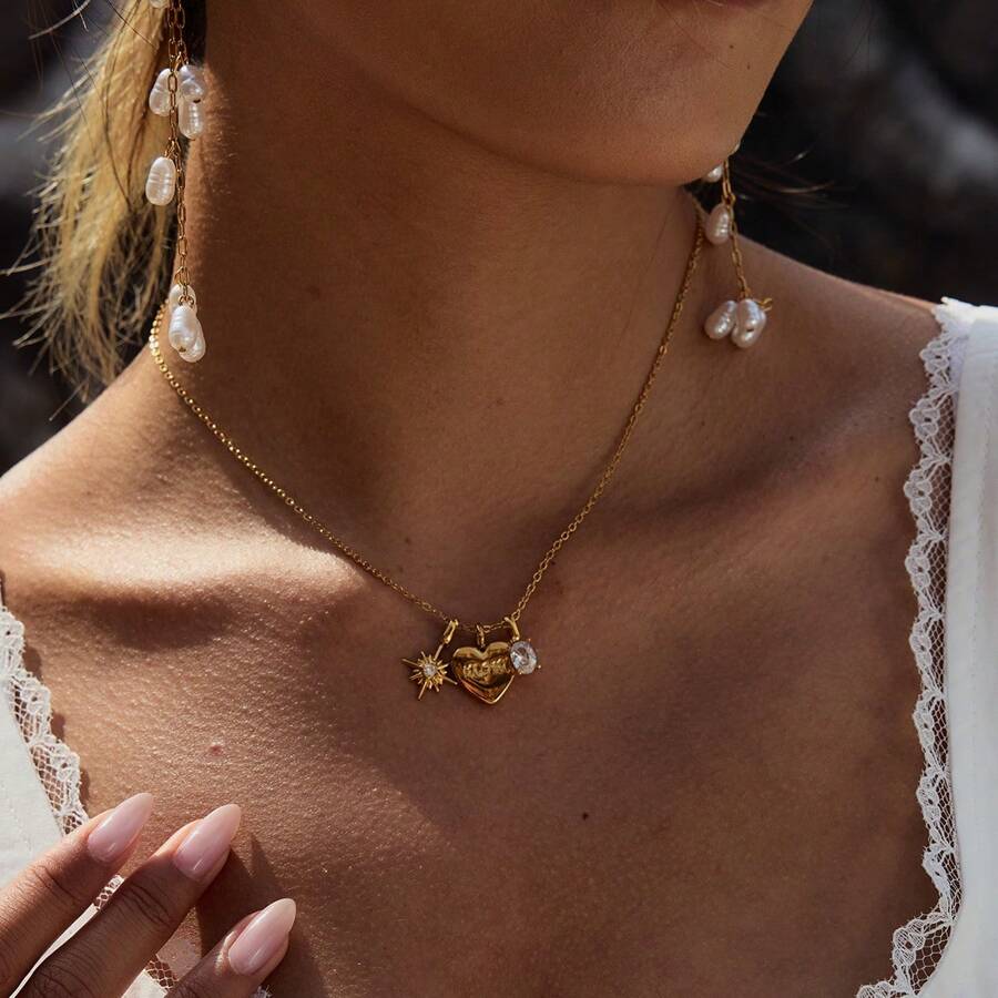 Heart Mom Pendant Necklace For Mother's Day Stainless Steel Delicate Jewelry Gift Zirconia Star Charm Necklace