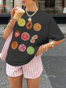 maglietta donna con scollo tondo, maniche corte, spalle scivolate, modello ampio, per uso quotidiano casual