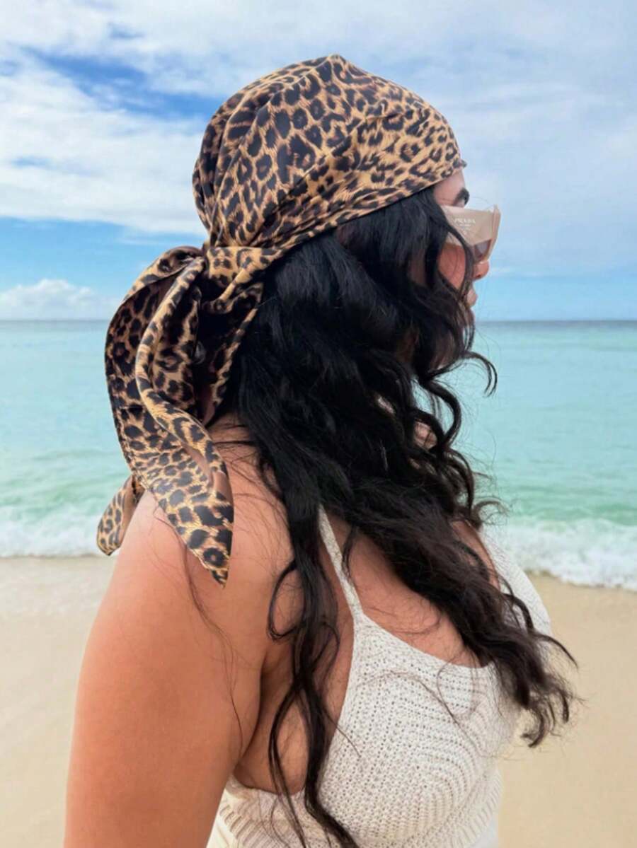 1 chiếc khăn vuông thời trang nữ 90cm, khăn bandana in họa tiết, xuân/hè, khăn trùm đầu xích da báo đi biển, đi nghỉ cho trang phục