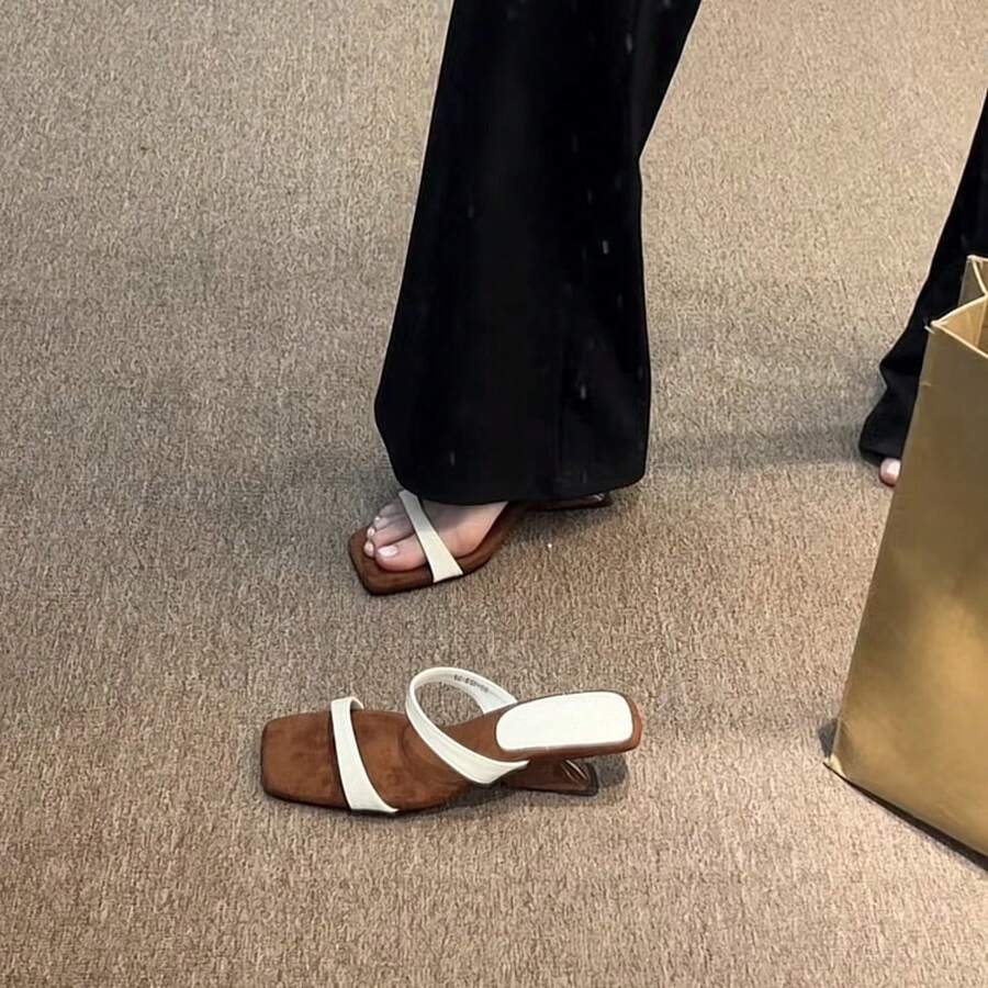 Women Athletic & Outdoor Sandals & Slides - 白色 - 查看 1