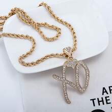 1 件时尚项链，男女通用高端 XO 字母吊坠项链，嘻哈风格，新设计，简约字母项链