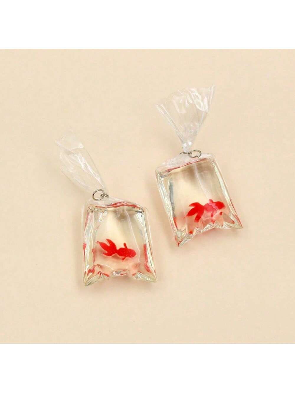 8 قطع مغناطيس ثلاجة من الراتنج بتصميم سمكة ذهبية و...