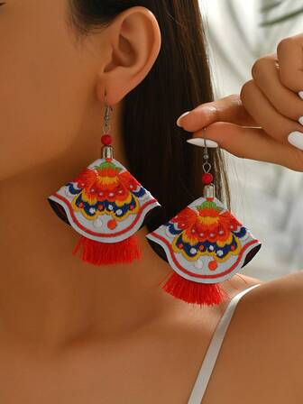2 件复古波西米亚风格刺绣流苏耳环，适合女性节日和新年佩戴，中国风硬币形状带垂坠流苏耳坠，手工流苏，树脂材质混合珠子，珠子颜色和顺序略有变化是正常现象，不会影响整体外观，请放心购买