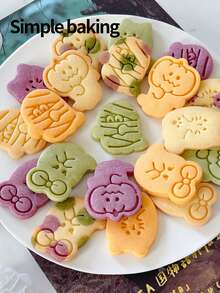 4pcs Ghost Pattern Cookie Mold Set, Parent-Child Cookie Mold, Halloween And Day Of The Dead Party Decoration, Cute Cartoon Ghost Shaped Cookie Stamp, Easy To Use Cookie Cutter - White - View 8