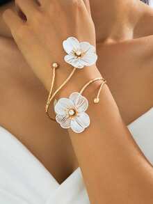 1 Pair Women's Hollow Flower Bangle Bracelets, Multi-Color Summer Accessories, Elegant For Party, Wedding, Vacation, Back To School, New Year, Gift For Friends And Family - Flower Shape - View 1
