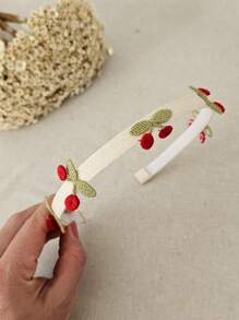 Tiara cereja arco cerejinha de menina Arquinho de cabelo infantil dia das crianças