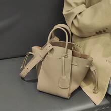 Women Shoulder Bags - 黑色 - 查看 3