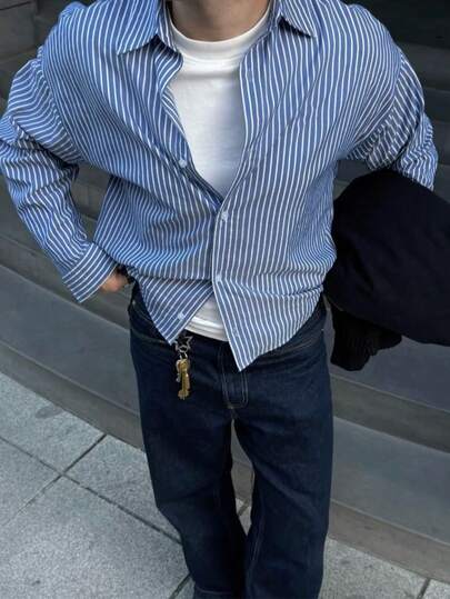 男士撞色条纹单排扣休闲衬衫，适合春秋季穿着，可搭配牛仔裤、休闲裤、T恤，适合日常出行、通勤、节日送礼及各种场合，秋季长袖上衣