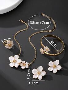 1 件手工油滴白色五瓣花吊坠项链、1 对耳环、1 枚戒指、1 条手链、女士首饰套装 - 白色 - 查看 6