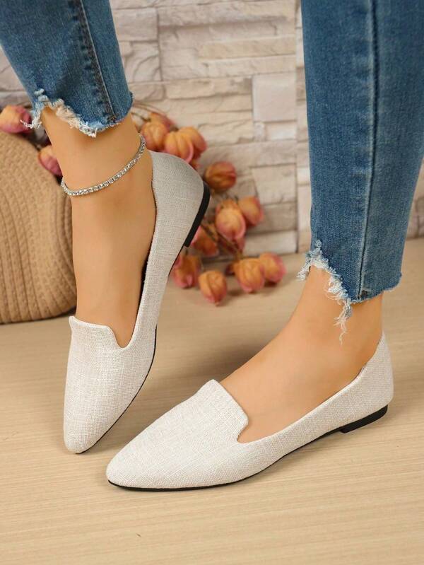 2025 Spring/Autumn New Flat Slip-On Shoes, Fashion Versatile Casual Flat Women's Shoes, Shallow Mouth Women's Flats, All Season Women's Shoes, Outdoor Work Shoes, Black Flats