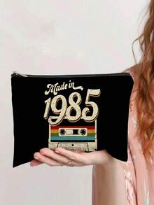 Bolsa de maquillaje con diseño de cinta de casete retro de 1985 - Neceser vintage con cremallera, plegable y ligero organizador de cosméticos de viaje, diseño minimalista lavable a máquina para regalo de despedida de soltera, dama de honor, cumpleaños, idea de regalo, decoración nostálgica, cierre de cremallera resistente, regalo de Navidad - Multicolor - Ver 5