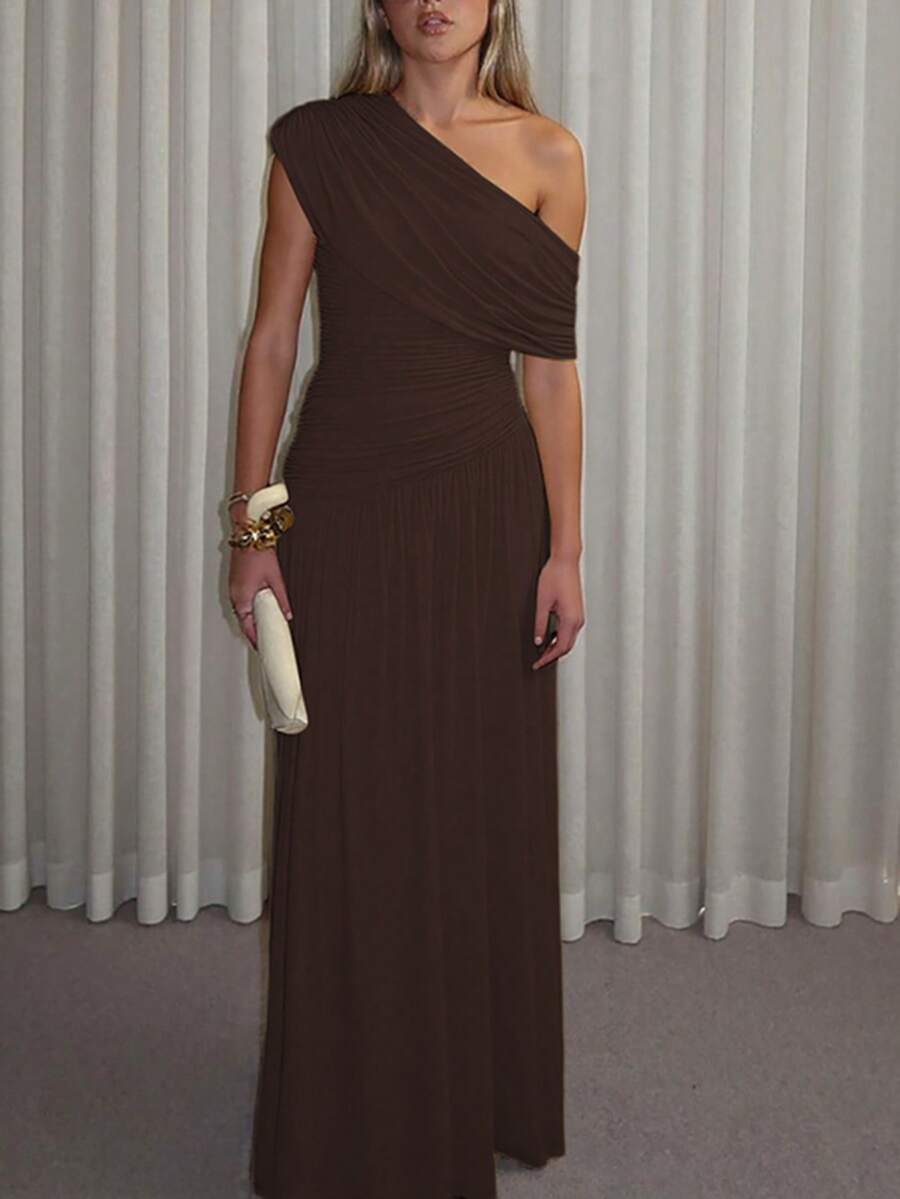 Women's Solid Color Oblique Neck Ruched Long Dress, Fitted And Slimming, Elegant And Sexy Party Dress Summer Brown, Wedding Guest - Brown - View 1