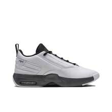 Nike Jordan Max Aura 6 舒适百搭，防滑耐用，低帮休闲鞋，白色，男款 - 白色 - 查看 2